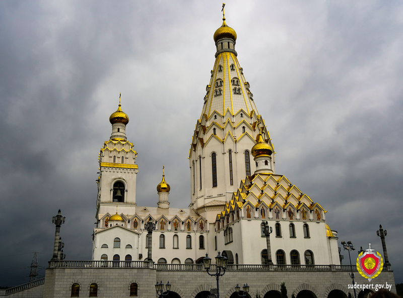 Храм памятник рождества христова. Храм-памятник в честь всех святых в Минске.